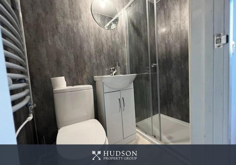 Open Plan Townhouse In Shrewsburyヴィラ エクステリア 写真