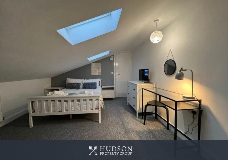 Open Plan Townhouse In Shrewsburyヴィラ エクステリア 写真